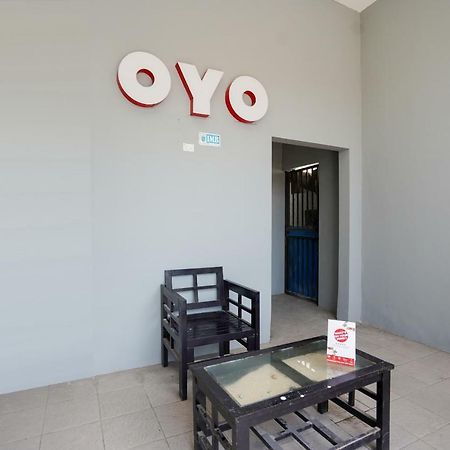 Oyo 1316 Mentari Family Homestay Probolinggo Zewnętrze zdjęcie