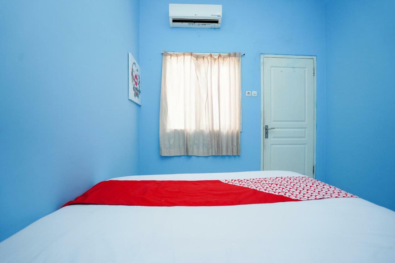 Oyo 1316 Mentari Family Homestay Probolinggo Zewnętrze zdjęcie